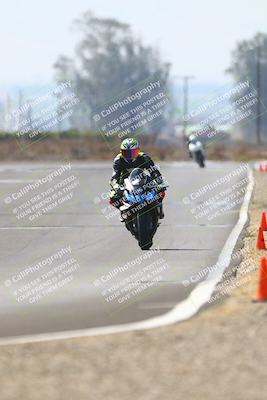 media/Sep-20-2025-TrackDaz (Sat) [[27f0cde673]]/B Group/220pm (Turn 9)/